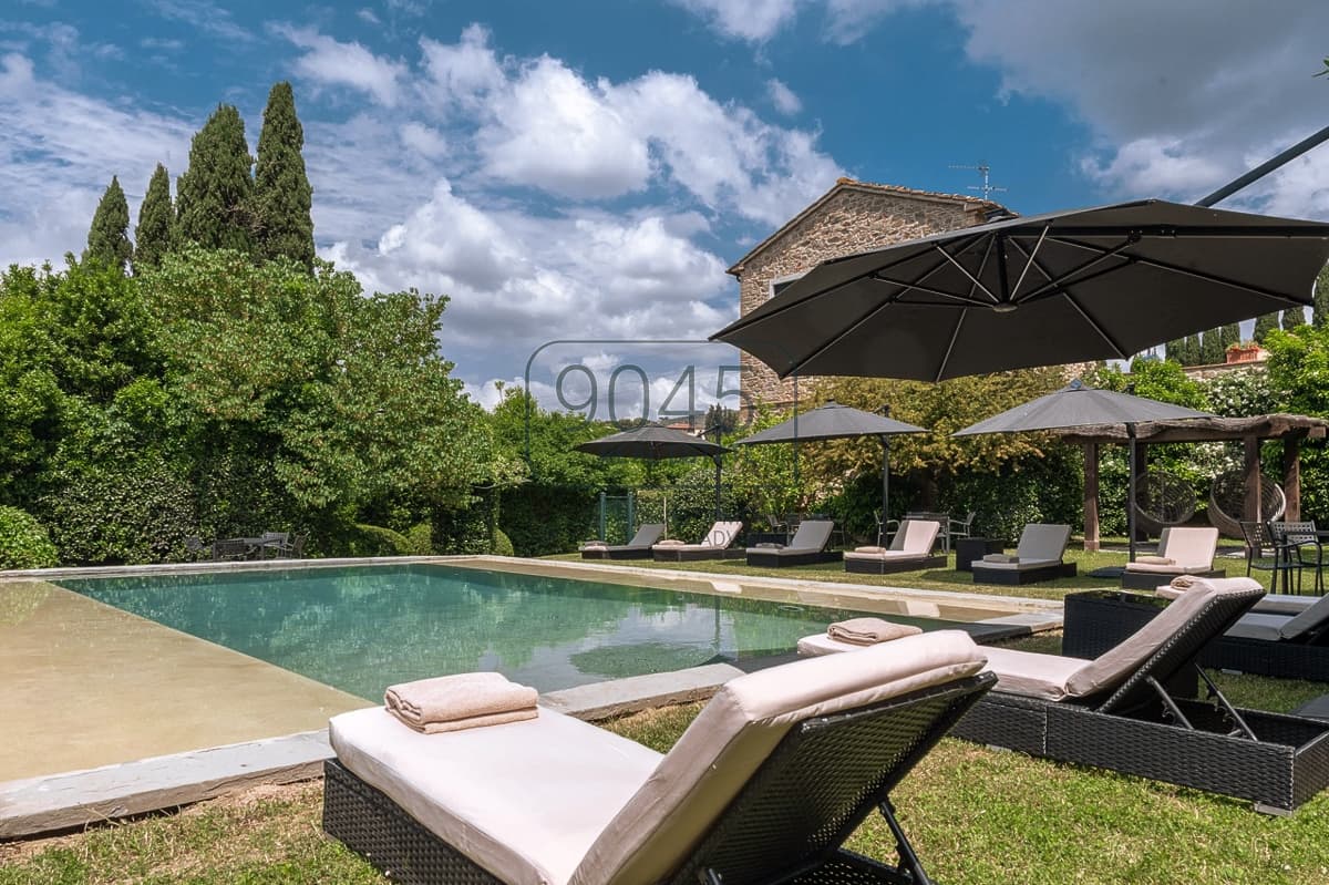 Secret Sale: Luxusvilla mit Infinity-Pool und atemberaubendem Blick auf Vinci - Toskana in Vinci, Immobilie von 9045 REAL ESTATE