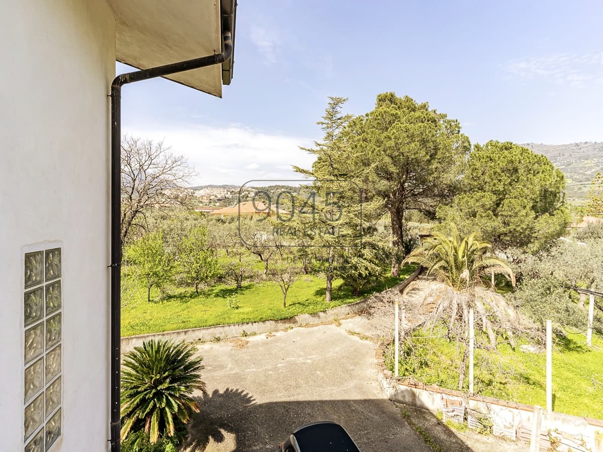 Detached villa on the Ionian Riviera of Calabria in Villapiana - Italy in Villapiana, property offered by 9045 REAL ESTATE