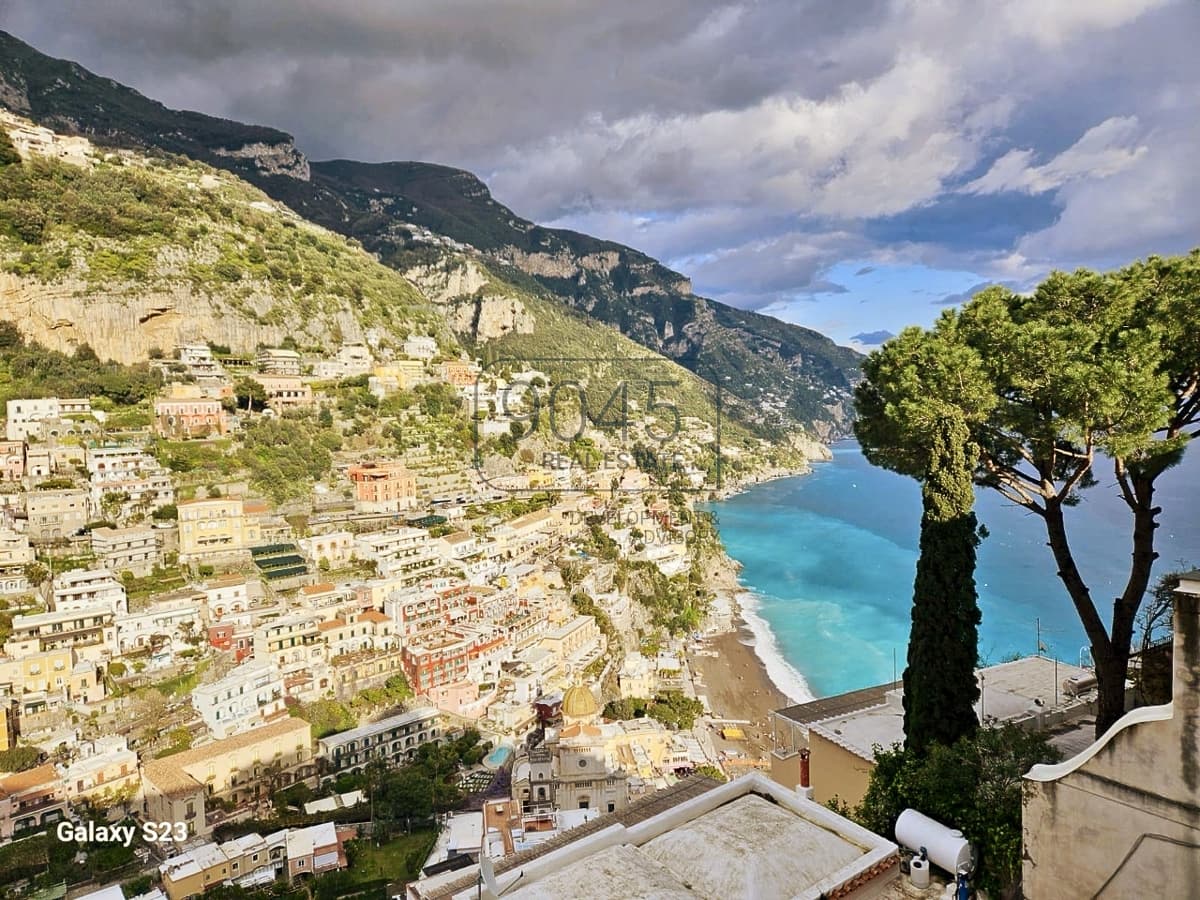 Secret Sale: Exclusive real estate offer in a privileged location on the Amalfi Coast in Positano, property offered by 9045 REAL ESTATE