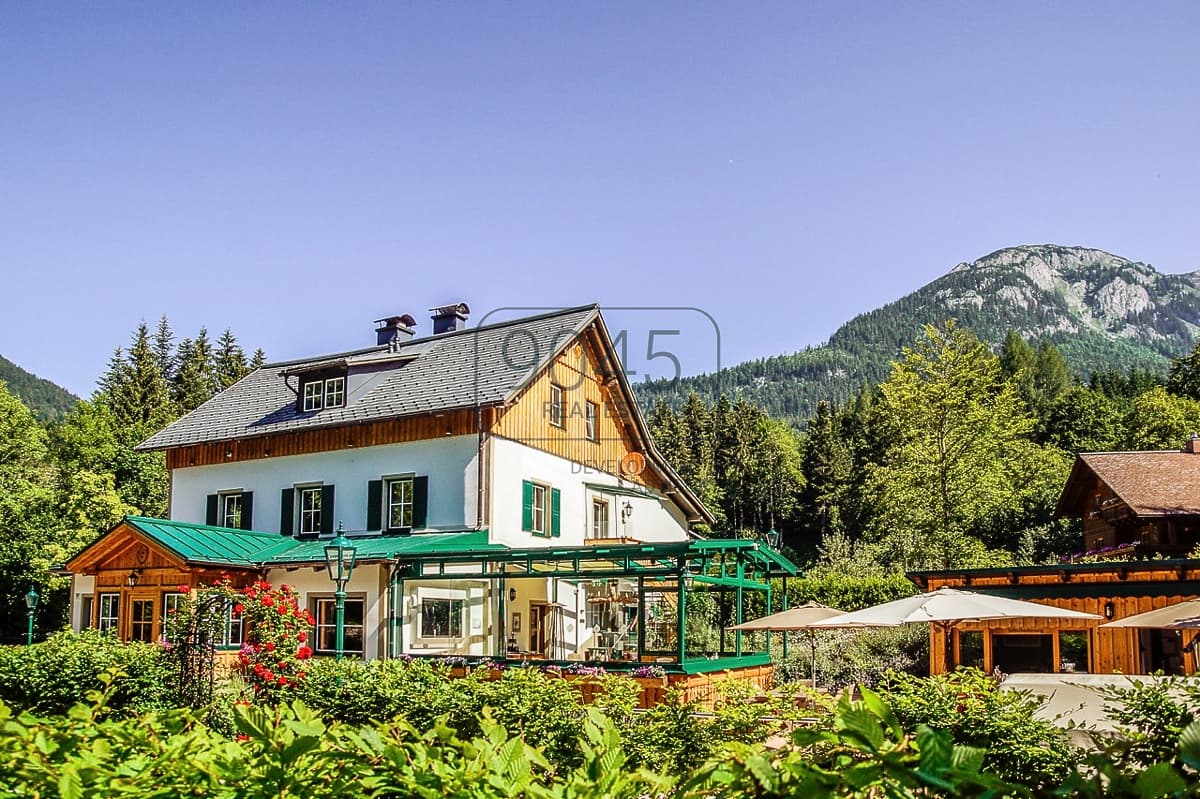 Außergewöhnliches privates Anwesen mit Tourismuslizenz im Ausseerland - Steiermark in Bad Aussee, Immobilie von 9045 REAL ESTATE